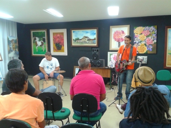 Encontro contou com apresentações de músicas autorais e canções consagradas no mundo gospel. (Foto: Lucas Madureira)